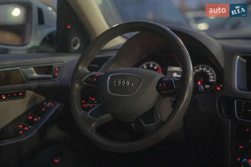 Внедорожник / Кроссовер Audi Q5 2016 в Черновцах