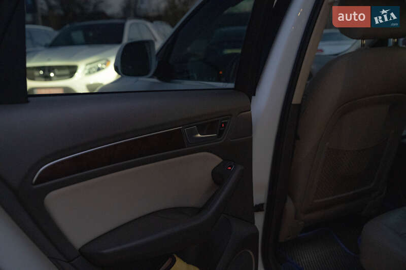 Внедорожник / Кроссовер Audi Q5 2016 в Черновцах