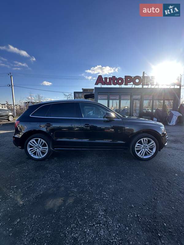 Позашляховик / Кросовер Audi Q5 2012 в Білогородці
