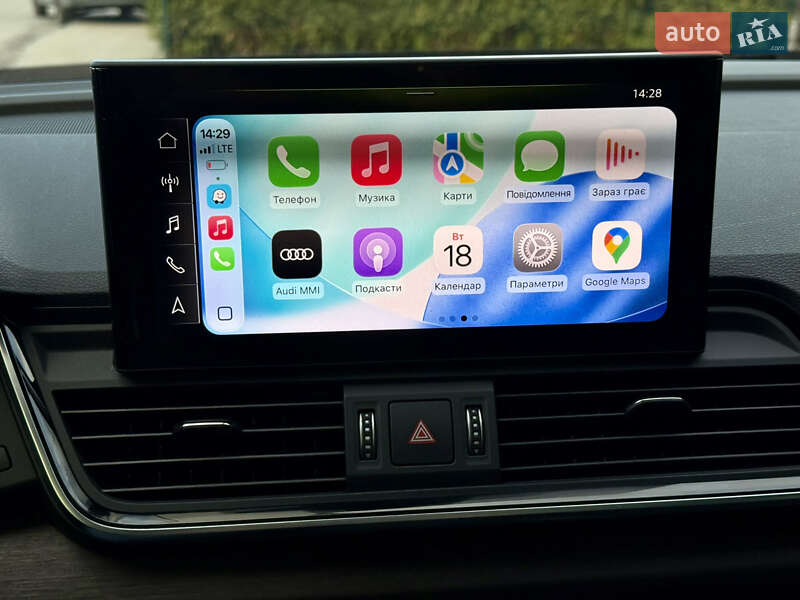 Внедорожник / Кроссовер Audi Q5 2021 в Киеве