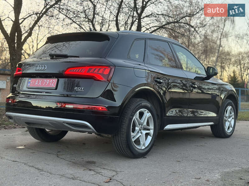Позашляховик / Кросовер Audi Q5 2018 в Лубнах фото 48 Позашляховик / Кросовер Audi Q5 2018 в Лубнах