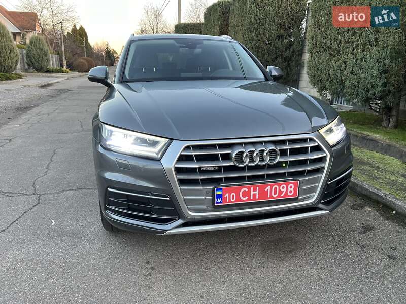 Позашляховик / Кросовер Audi Q5 2020 в Києві фото 3 Позашляховик / Кросовер Audi Q5 2020 в Києві