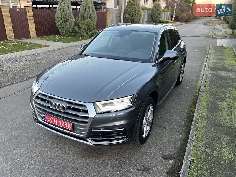 Позашляховик / Кросовер Audi Q5 2020 в Києві фото 6 Позашляховик / Кросовер Audi Q5 2020 в Києві