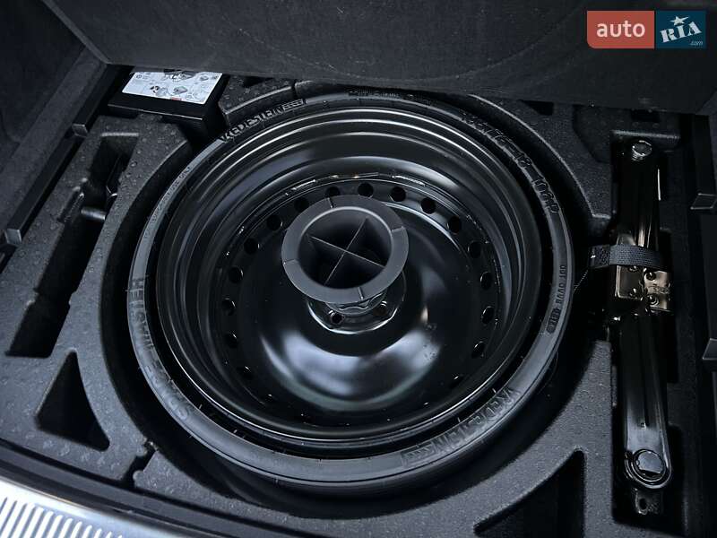 Позашляховик / Кросовер Audi Q5 2018 в Рівному фото 64 Позашляховик / Кросовер Audi Q5 2018 в Рівному