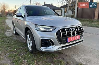 Внедорожник / Кроссовер Audi Q5 2020 в Киеве