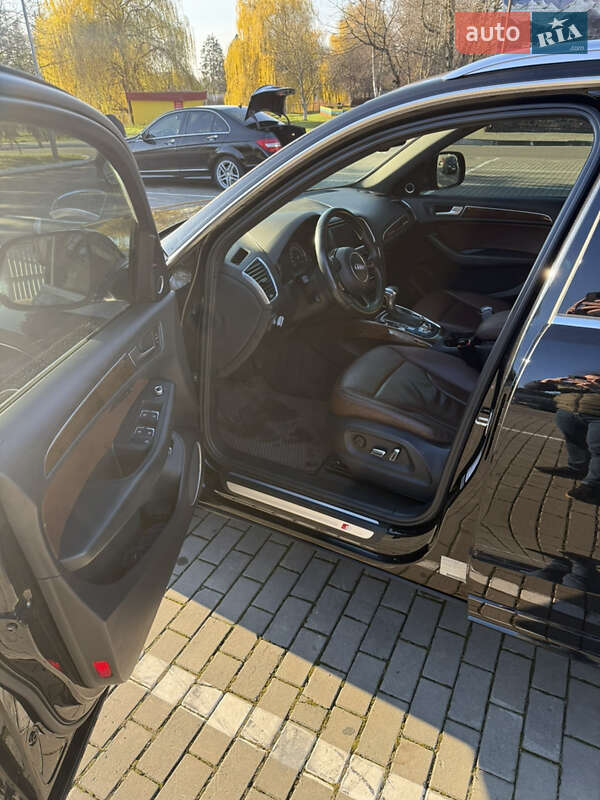 Позашляховик / Кросовер Audi Q5 2014 в Луцьку