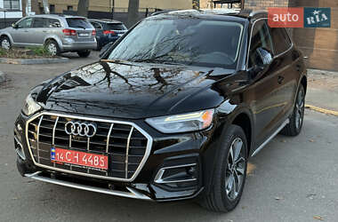 Внедорожник / Кроссовер Audi Q5 2021 в Киеве