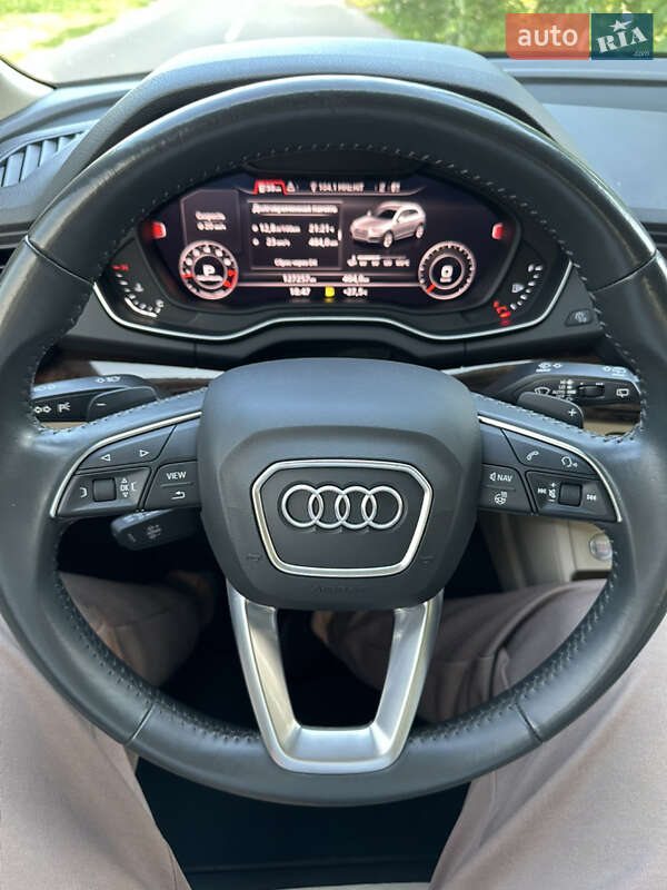 Внедорожник / Кроссовер Audi Q5 2017 в Черкассах