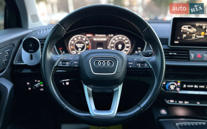 Внедорожник / Кроссовер Audi Q5 2017 в Львове