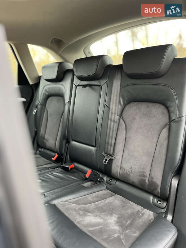 Позашляховик / Кросовер Audi Q5 2010 в Вінниці