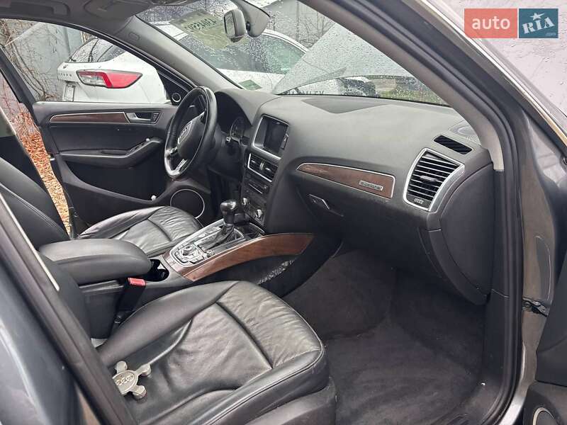 Внедорожник / Кроссовер Audi Q5 2015 в Стрые