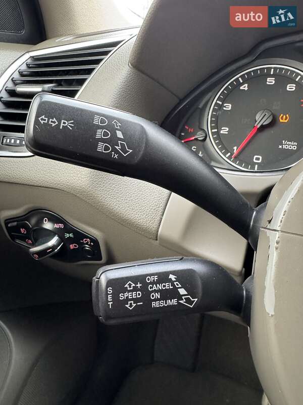 Внедорожник / Кроссовер Audi Q5 2011 в Сумах