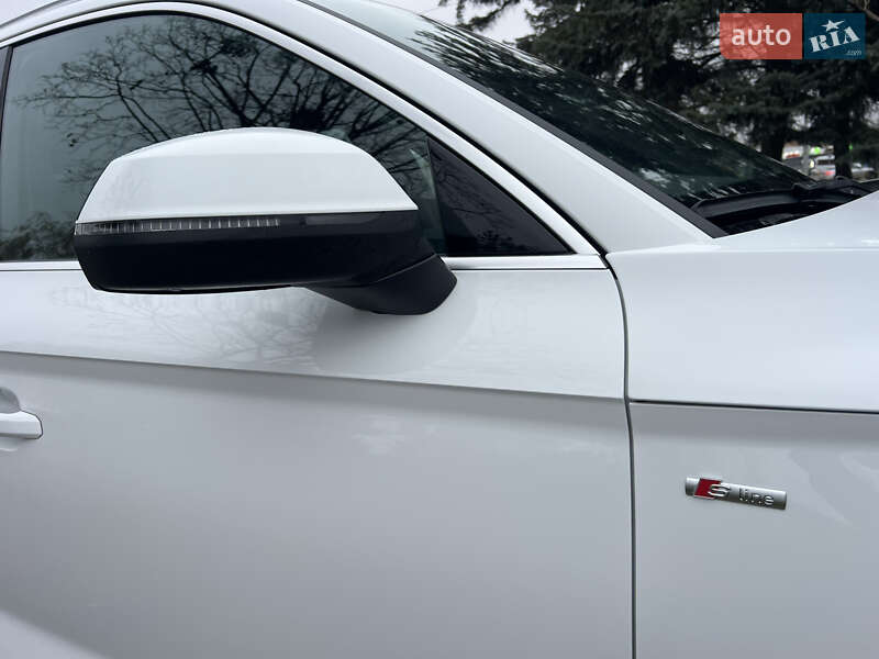 Позашляховик / Кросовер Audi Q5 2017 в Вінниці