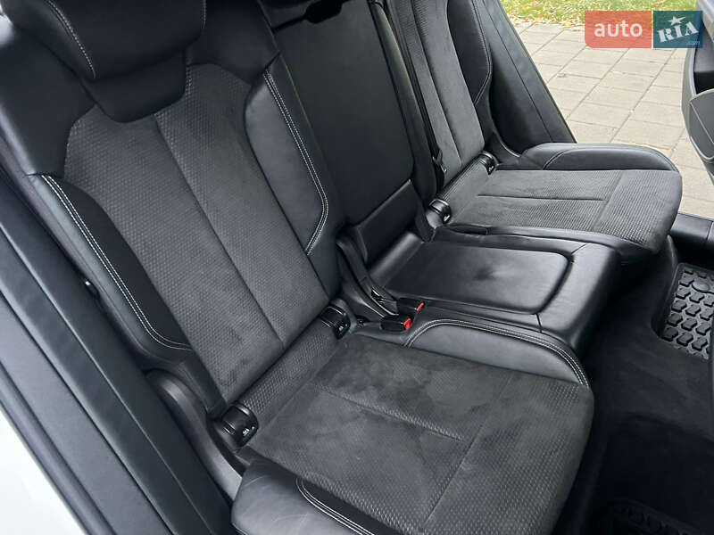 Позашляховик / Кросовер Audi Q5 2017 в Вінниці