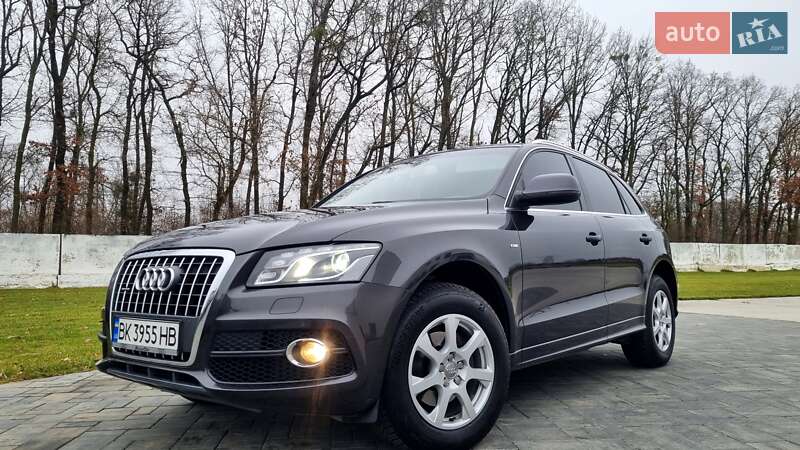 Внедорожник / Кроссовер Audi Q5 2012 в Луцке