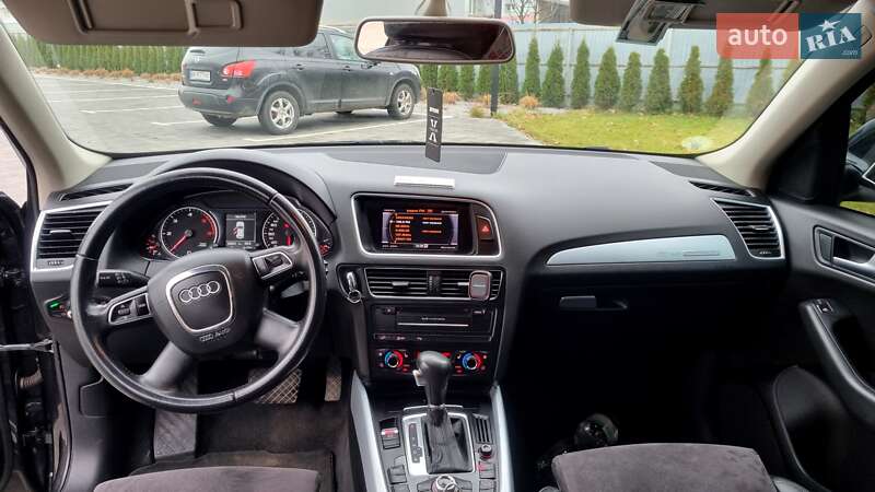Внедорожник / Кроссовер Audi Q5 2012 в Луцке