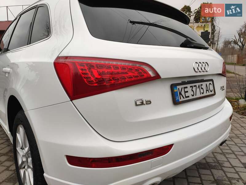 Позашляховик / Кросовер Audi Q5 2011 в Кривому Розі