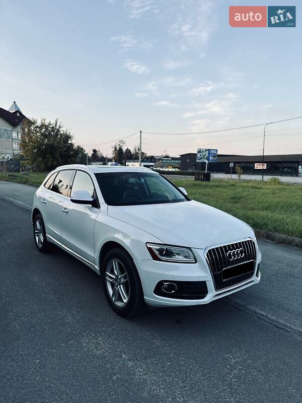 Внедорожник / Кроссовер Audi Q5 2014 в Шептицькому