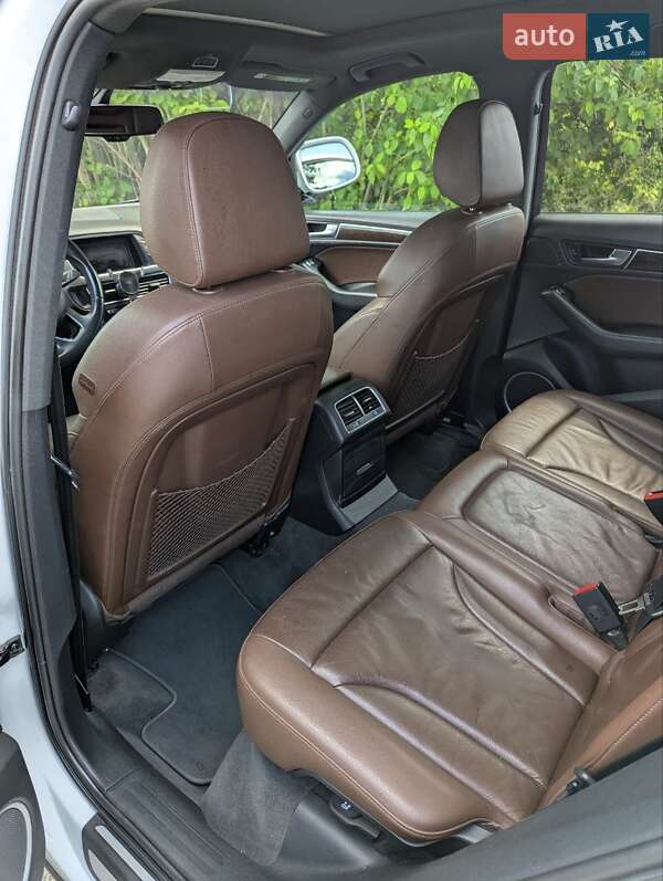 Позашляховик / Кросовер Audi Q5 2015 в Луцьку фото 7 Позашляховик / Кросовер Audi Q5 2015 в Луцьку