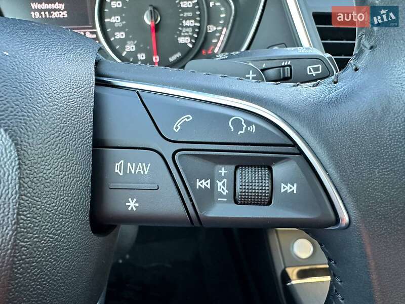 Внедорожник / Кроссовер Audi Q5 2020 в Киеве