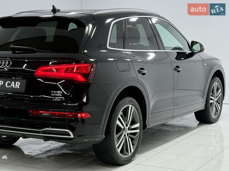 Позашляховик / Кросовер Audi Q5 2017 в Одесі