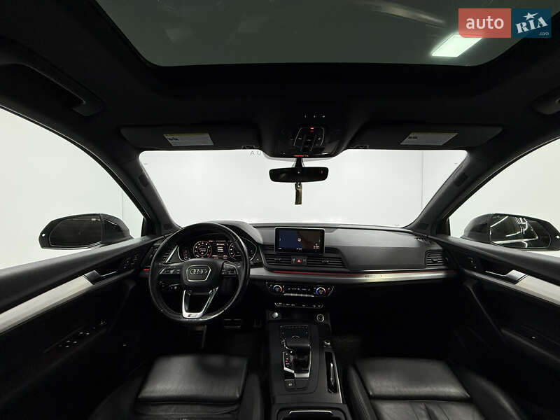 Позашляховик / Кросовер Audi Q5 2017 в Одесі