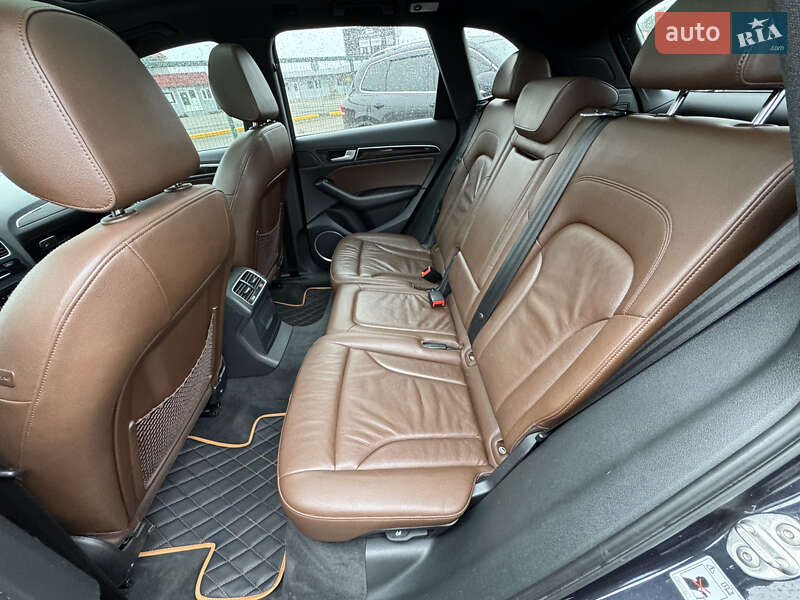 Внедорожник / Кроссовер Audi Q5 2014 в Киеве