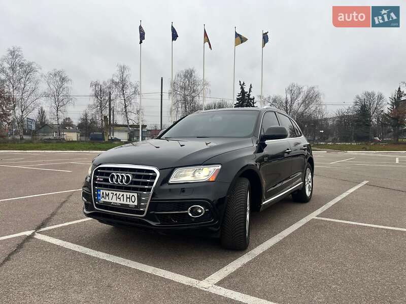 Позашляховик / Кросовер Audi Q5 2015 в Житомирі