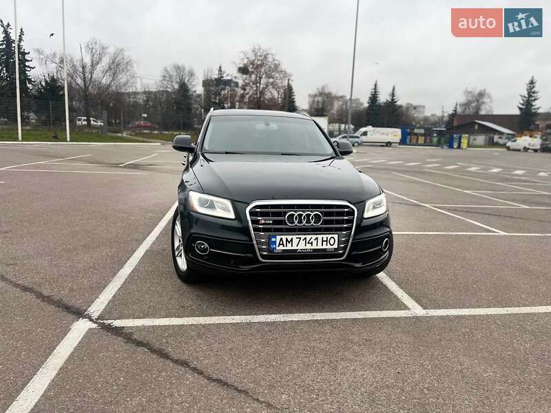 Позашляховик / Кросовер Audi Q5 2015 в Житомирі