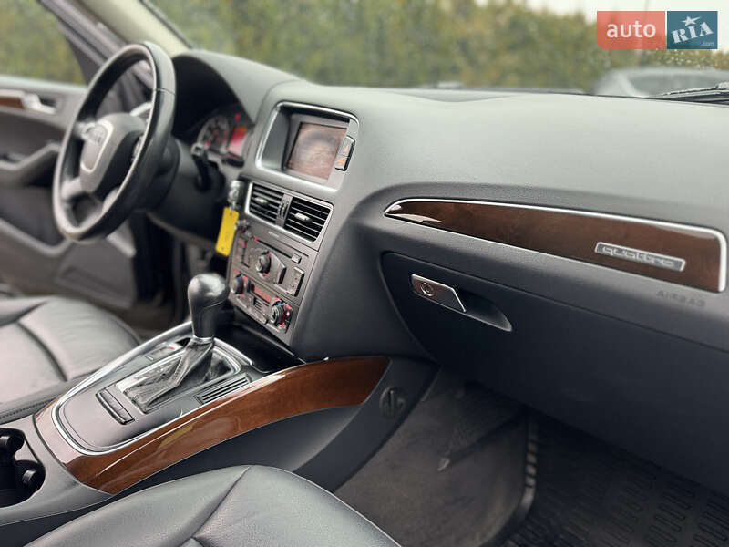 Позашляховик / Кросовер Audi Q5 2012 в Львові