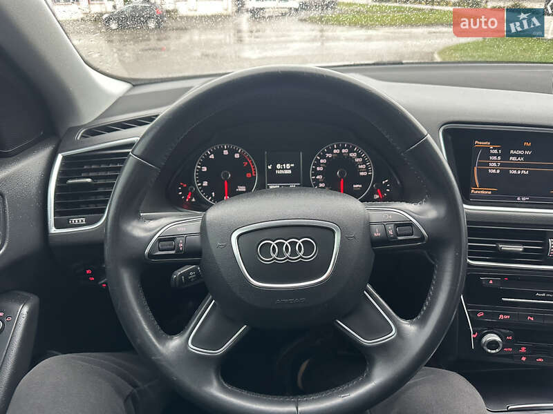 Внедорожник / Кроссовер Audi Q5 2015 в Дубно