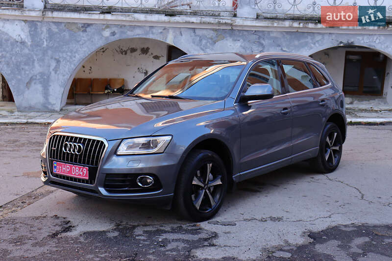 Позашляховик / Кросовер Audi Q5 2013 в Тернополі