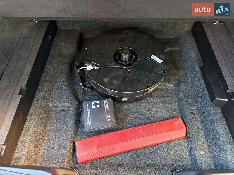 Позашляховик / Кросовер Audi Q5 2013 в Тернополі