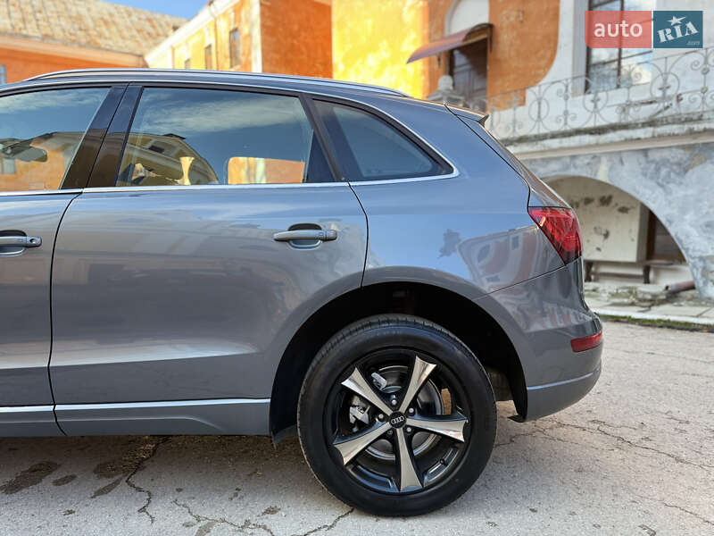 Позашляховик / Кросовер Audi Q5 2013 в Тернополі
