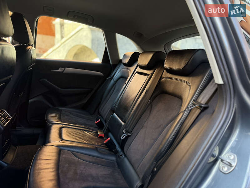 Позашляховик / Кросовер Audi Q5 2013 в Тернополі