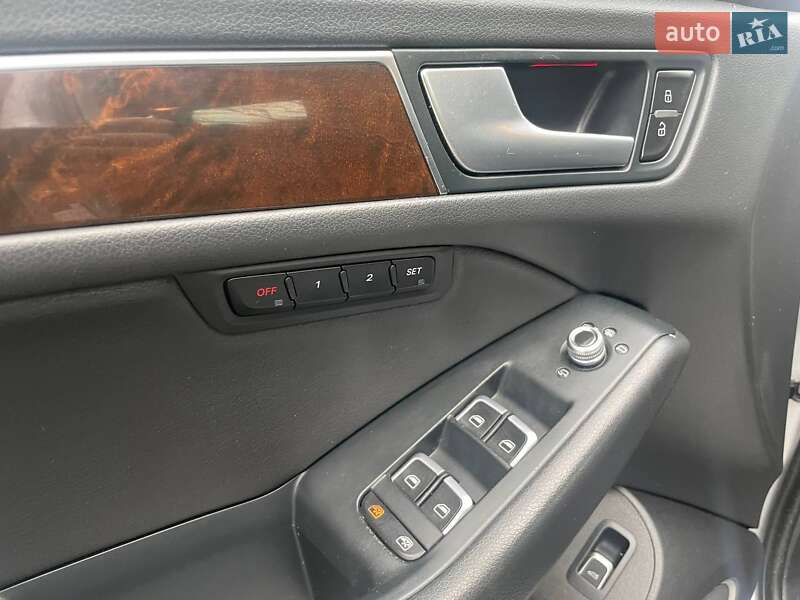 Позашляховик / Кросовер Audi Q5 2015 в Львові