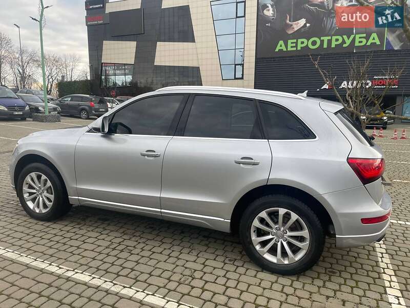 Позашляховик / Кросовер Audi Q5 2015 в Львові