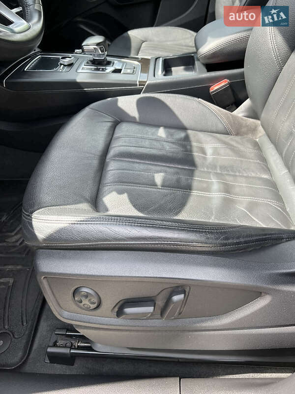 Позашляховик / Кросовер Audi Q5 2017 в Гусятині фото 38 Позашляховик / Кросовер Audi Q5 2017 в Гусятині