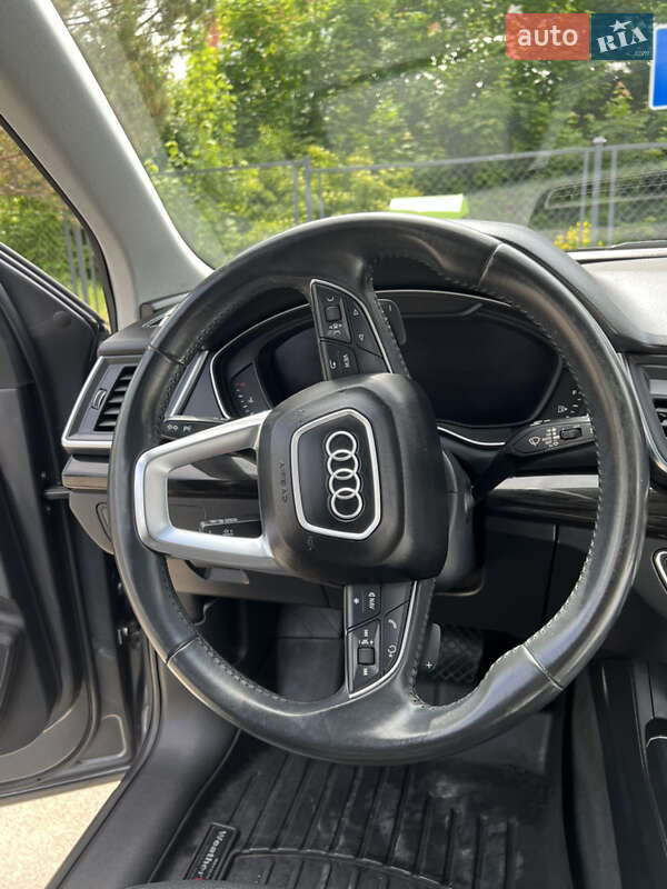 Позашляховик / Кросовер Audi Q5 2017 в Гусятині фото 45 Позашляховик / Кросовер Audi Q5 2017 в Гусятині