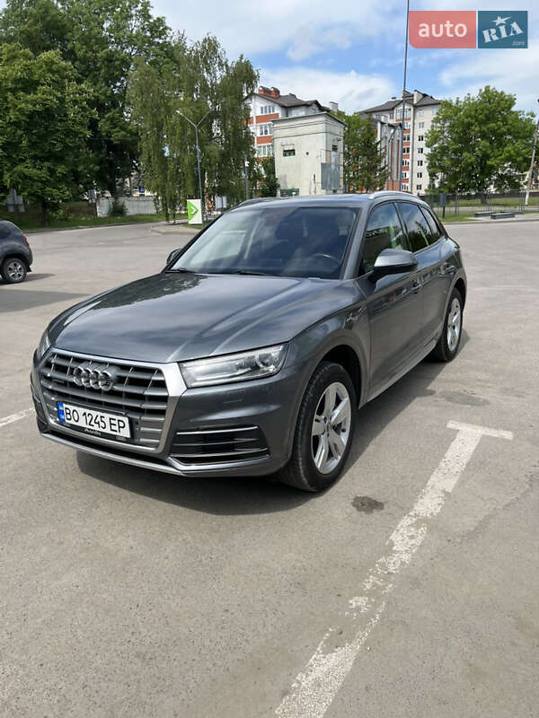 Позашляховик / Кросовер Audi Q5 2017 в Гусятині фото 50 Позашляховик / Кросовер Audi Q5 2017 в Гусятині