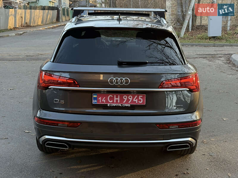 Позашляховик / Кросовер Audi Q5 2022 в Києві