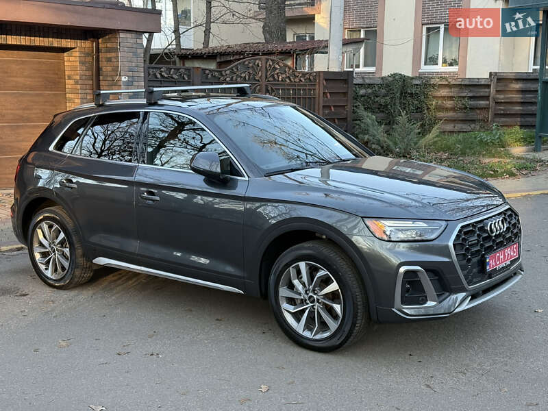 Позашляховик / Кросовер Audi Q5 2022 в Києві