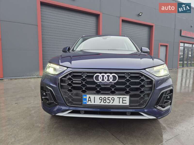 Внедорожник / Кроссовер Audi Q5 2023 в Барышевке