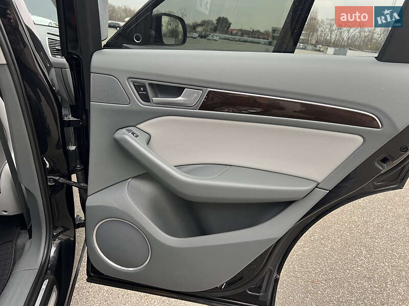 Внедорожник / Кроссовер Audi Q5 2013 в Киеве