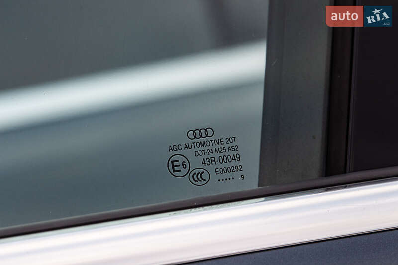 Внедорожник / Кроссовер Audi Q5 2009 в Нововолынске