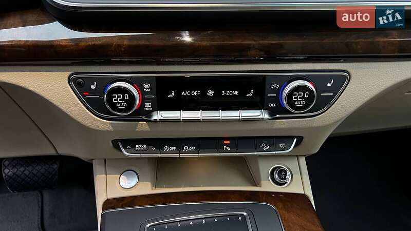 Внедорожник / Кроссовер Audi Q5 2017 в Киеве