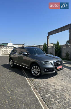 Внедорожник / Кроссовер Audi Q5 2012 в Золочеве