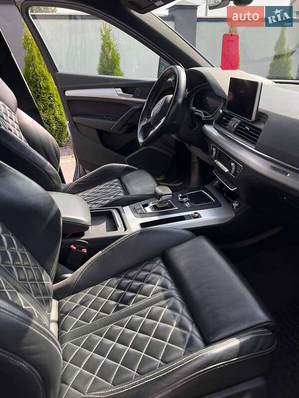 Внедорожник / Кроссовер Audi Q5 2017 в Львове фото 12 Внедорожник / Кроссовер Audi Q5 2017 в Львове