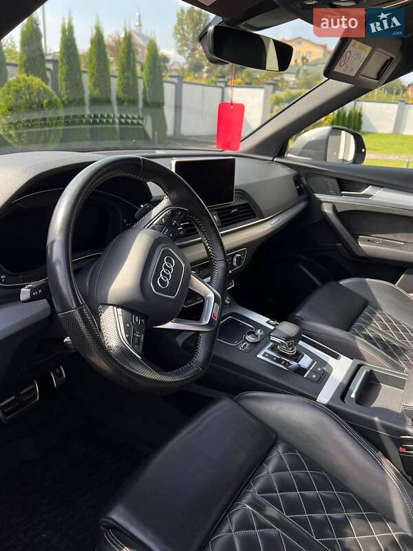 Внедорожник / Кроссовер Audi Q5 2017 в Львове фото 15 Внедорожник / Кроссовер Audi Q5 2017 в Львове