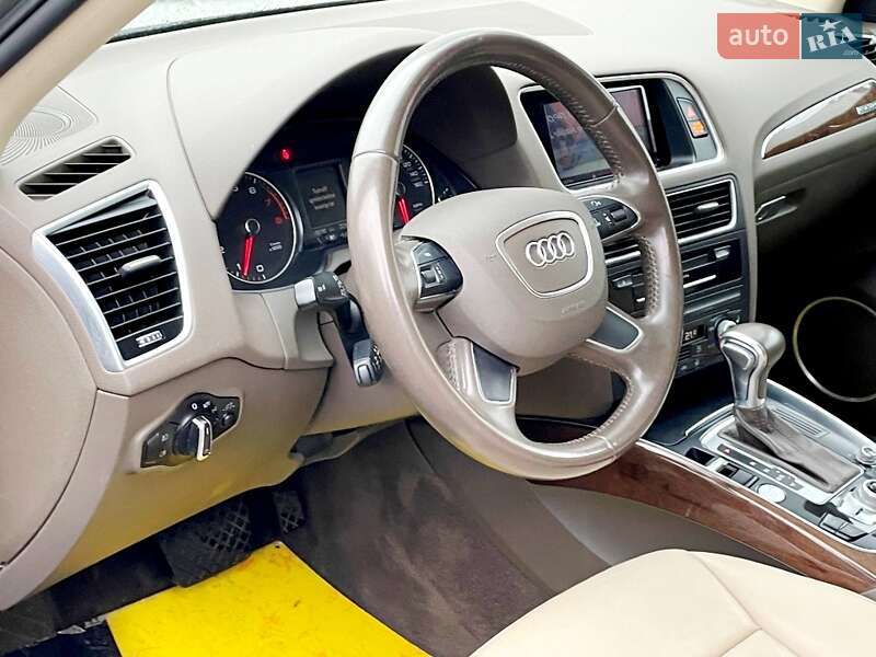 Позашляховик / Кросовер Audi Q5 2017 в Києві